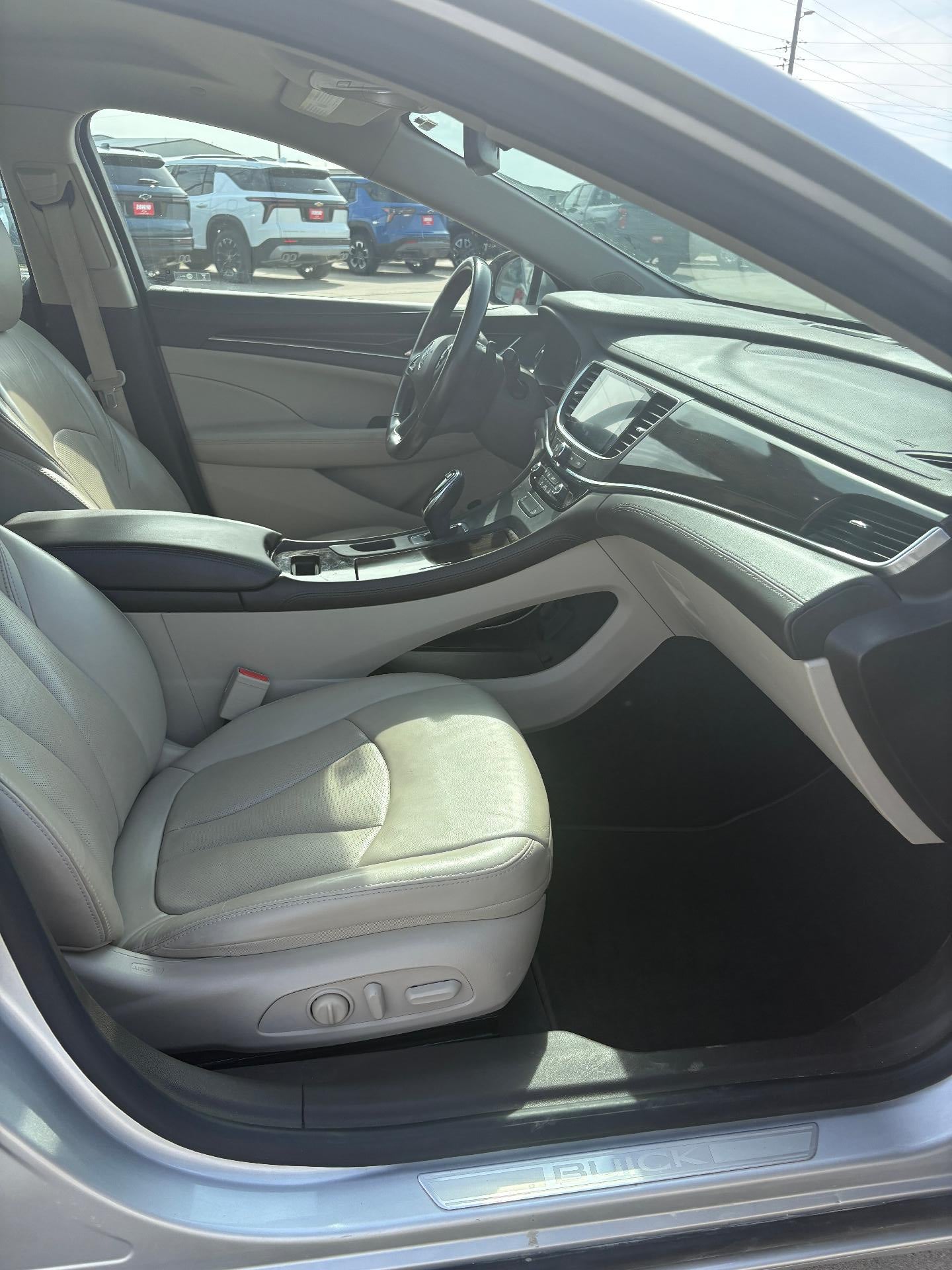 2017 Buick LaCrosse Essence