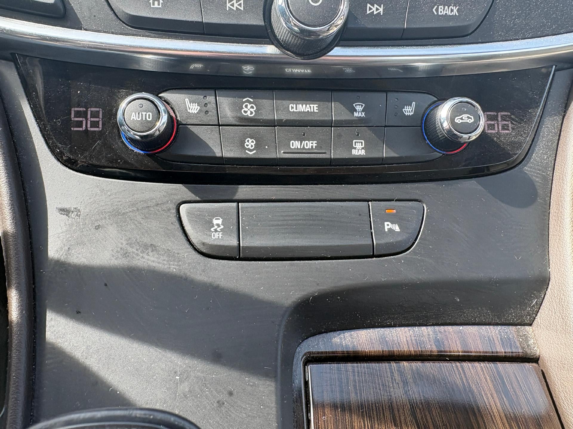 2017 Buick LaCrosse Essence