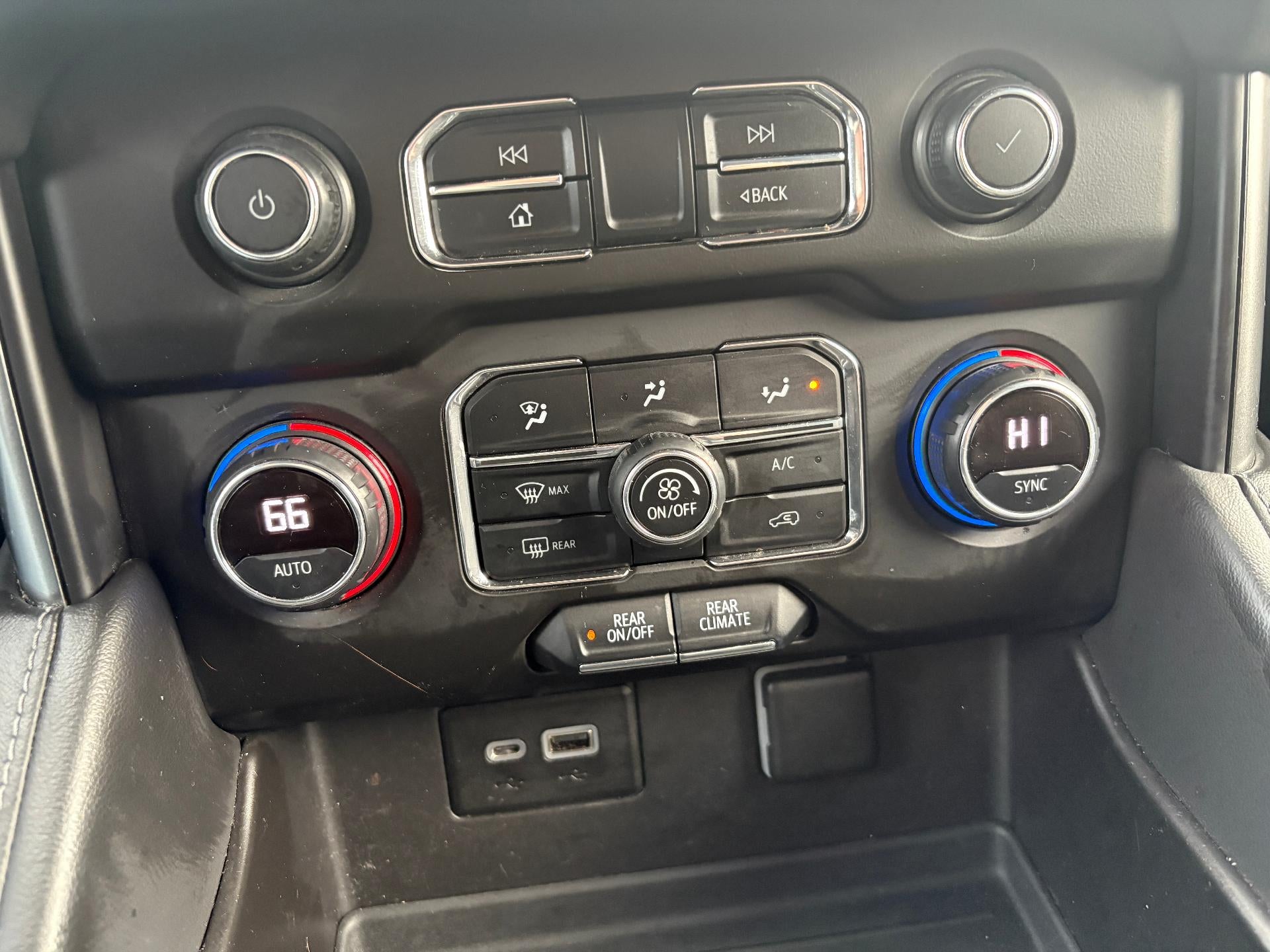 2021 Chevrolet Tahoe LS