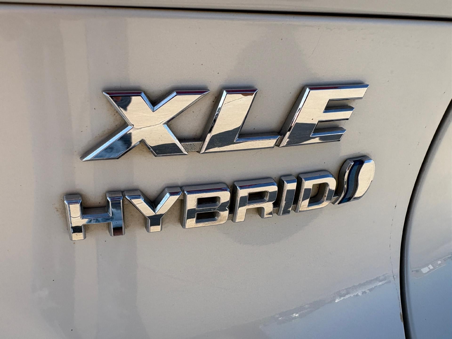 2021 Toyota Venza LE