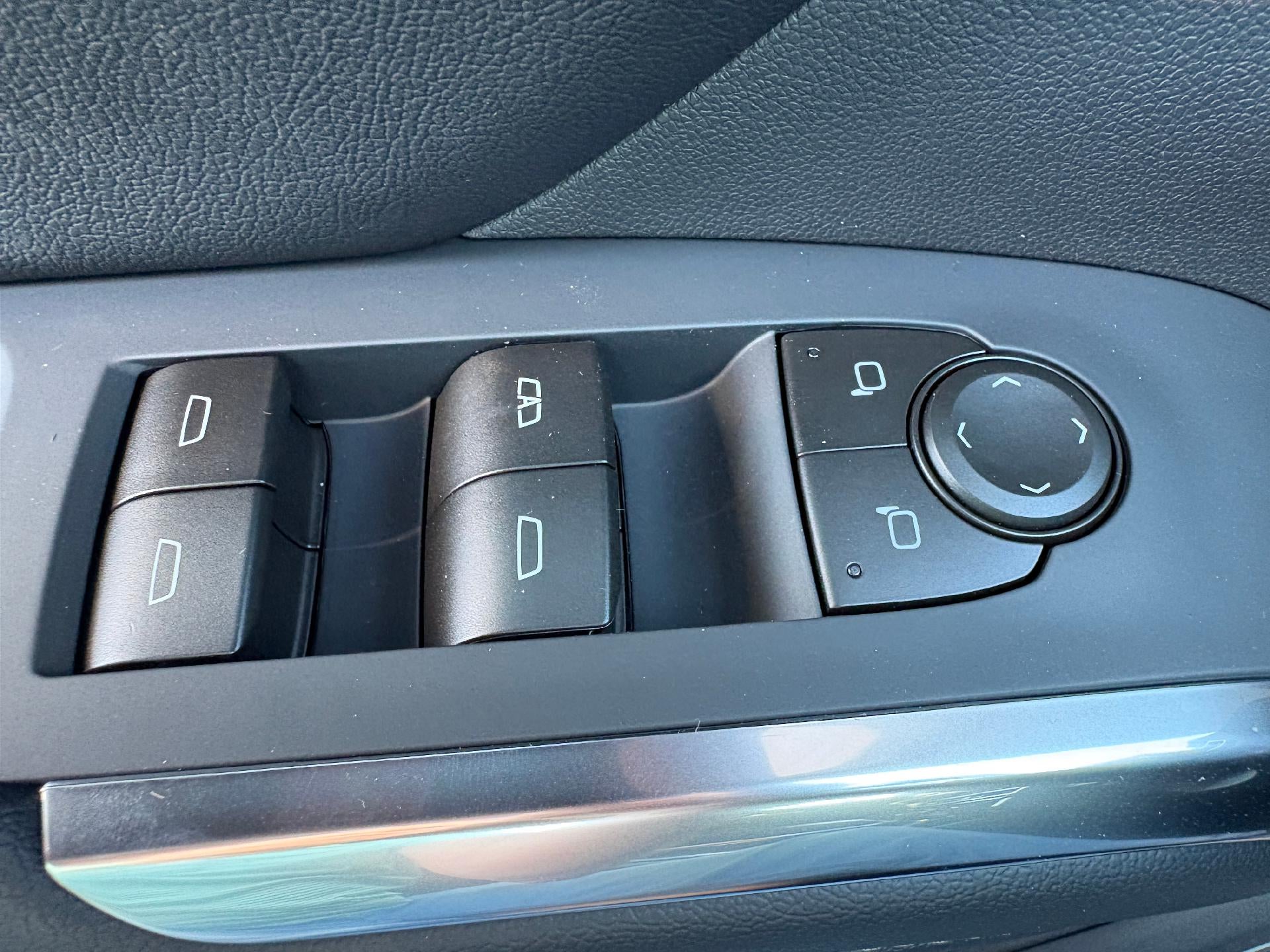 2027 Chevrolet Traverse AWD Z71