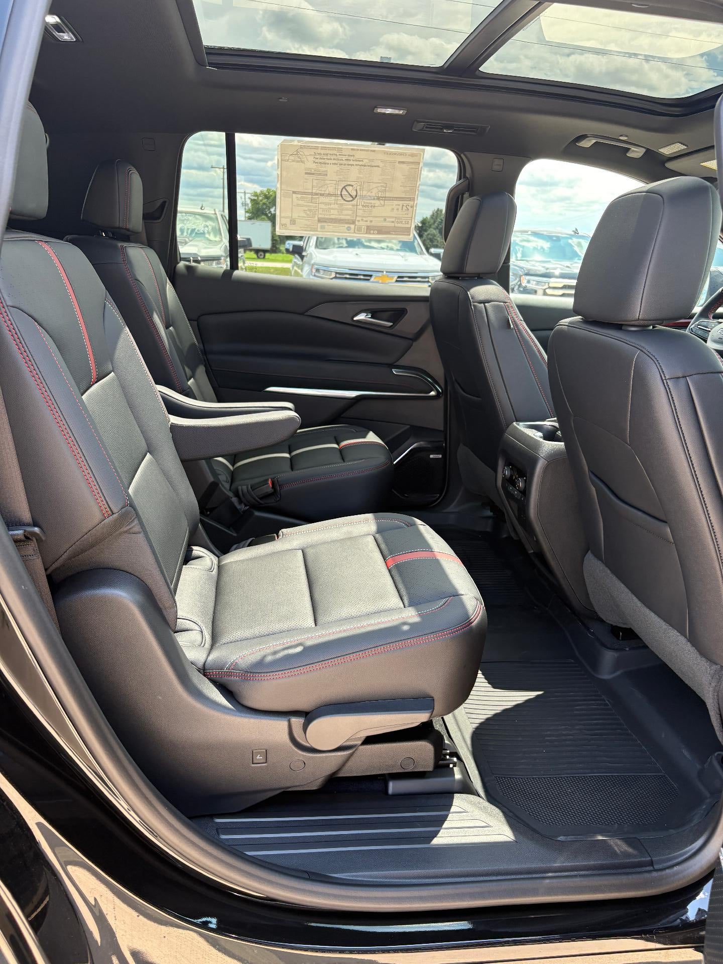 2026 Chevrolet Traverse AWD RS