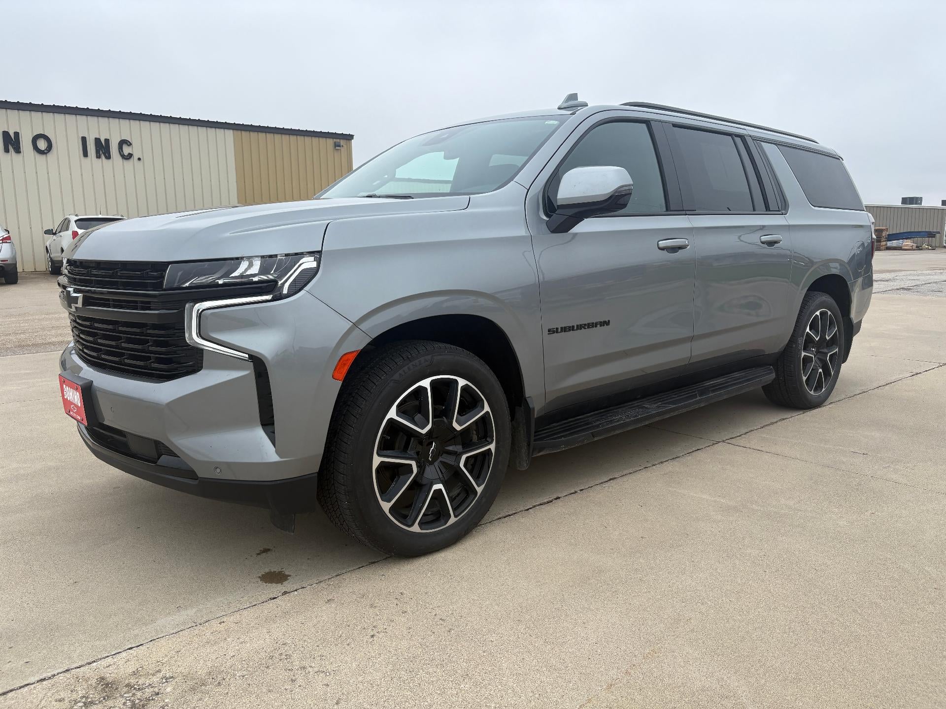2024 Chevrolet Suburban RST