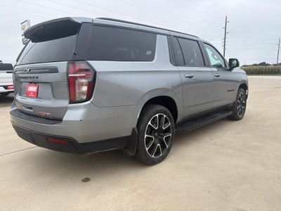 2024 Chevrolet Suburban RST