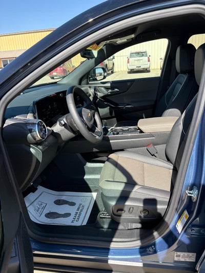2027 Chevrolet Equinox AWD LT