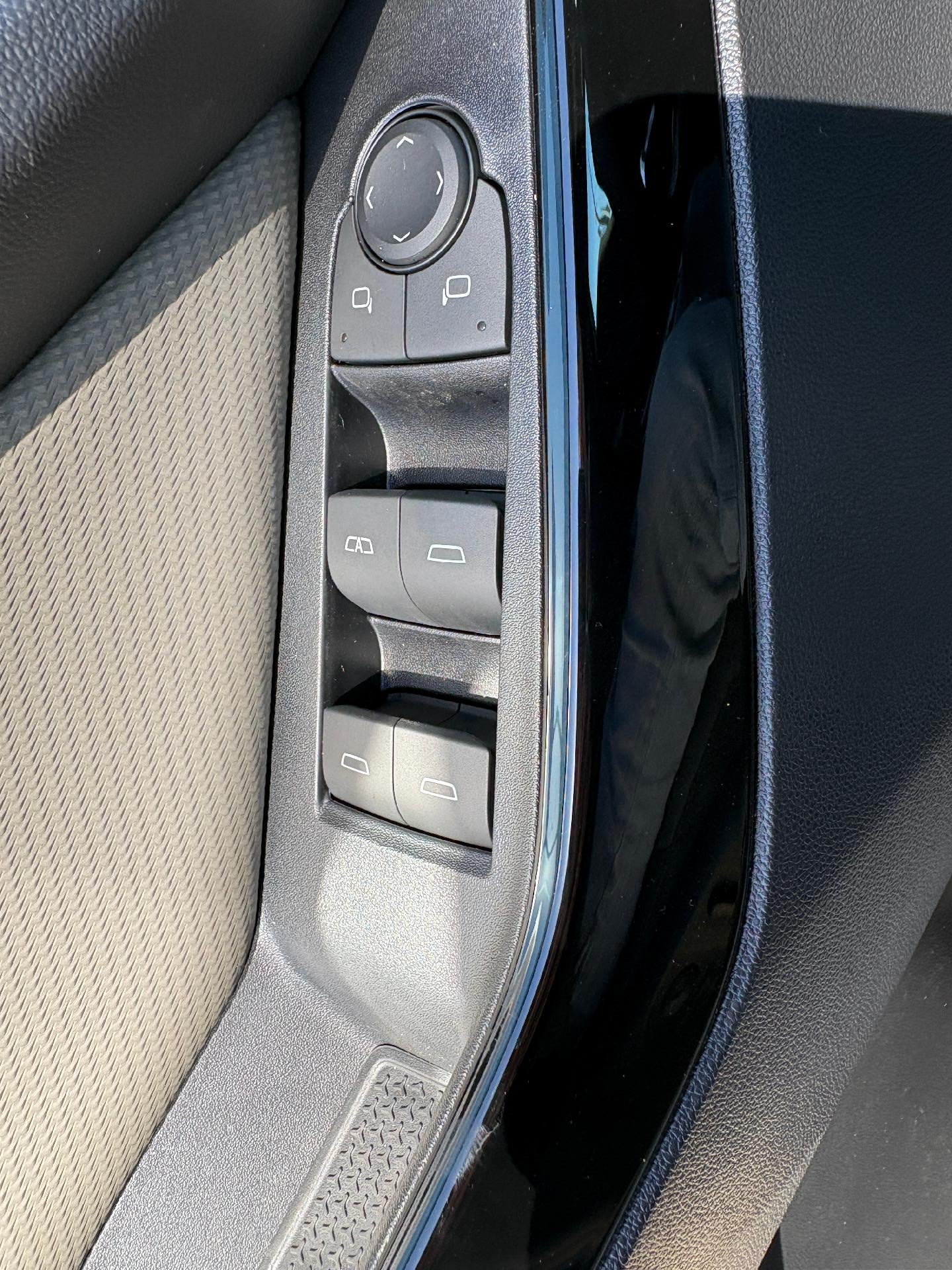 2027 Chevrolet Equinox AWD LT